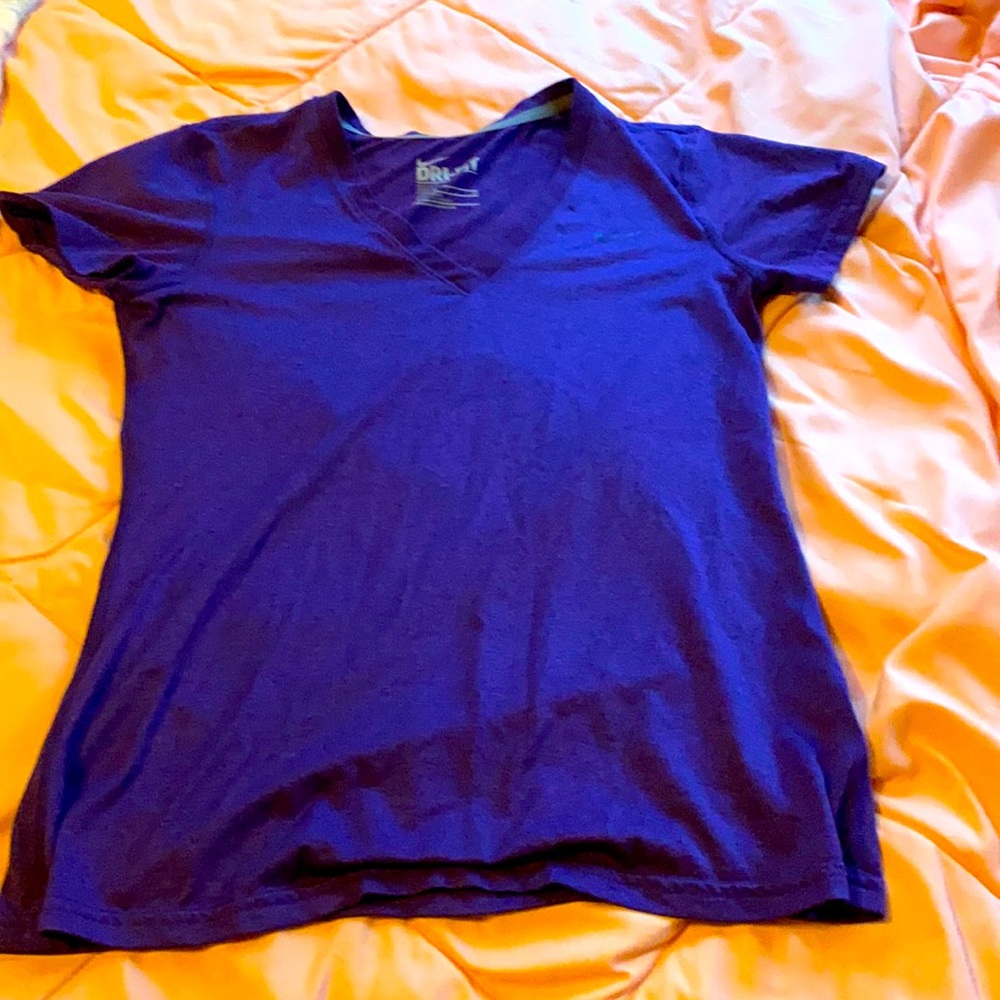 Brand: nike size: S color: royal purple